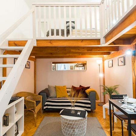 Lovely Little Loft Studio In The Heart Of Budapest Exterior photo