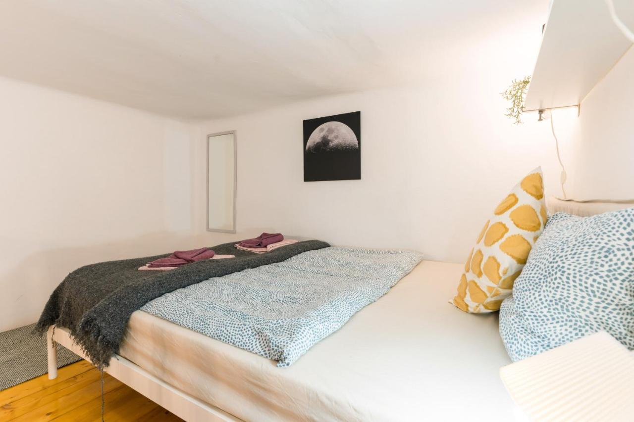 Lovely Little Loft Studio In The Heart Of Budapest Exterior photo